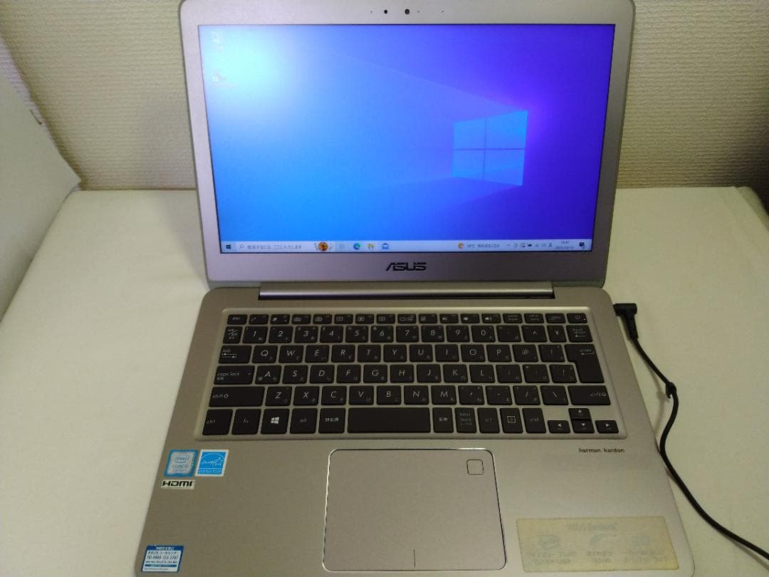 ASUS ノートPC UX330UA-7200S