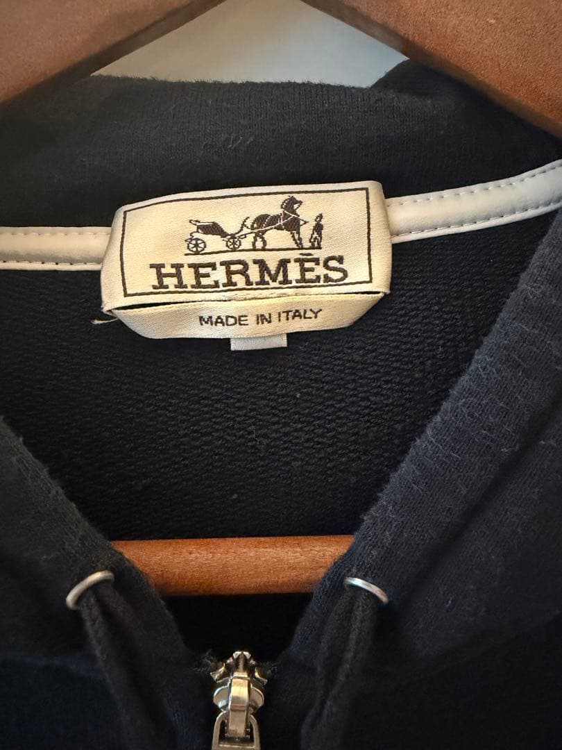 エルメスパーカー