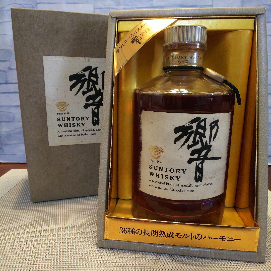 ★ 響「HIBIKI」金キャップ 裏ゴールドラベル  750ml