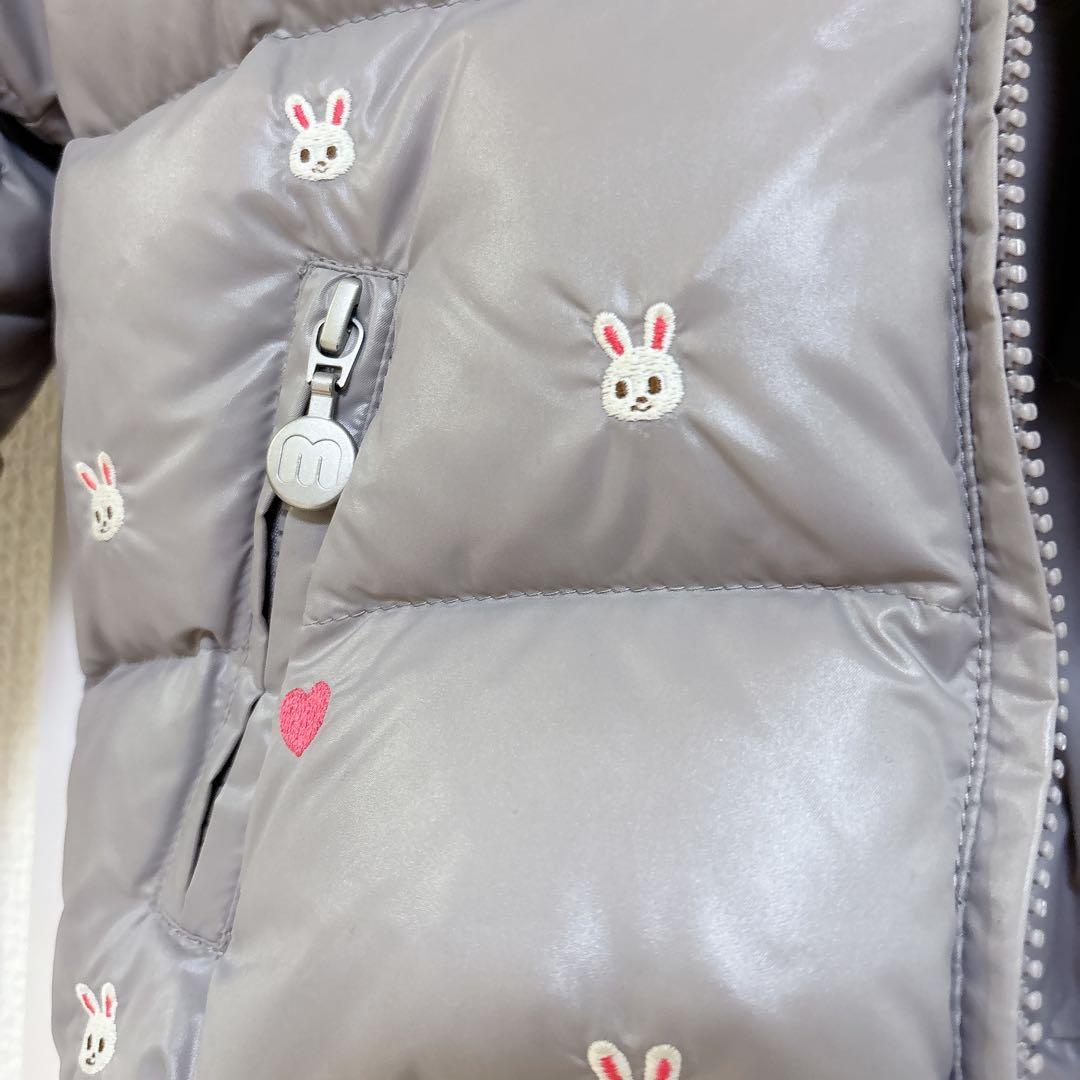 ミキハウス　ダウン　90 美品　総柄　刺繍　うさこちゃん　グレー　フード　ファー