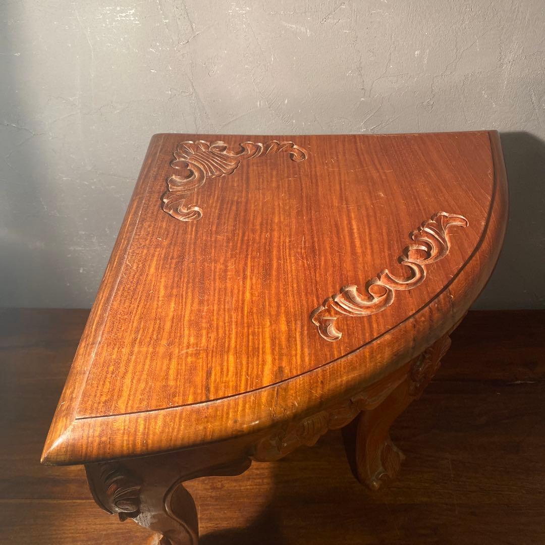 木彫 コーナーテーブル ヴィンテージ 猫脚 家具 花台 インテリア 海外