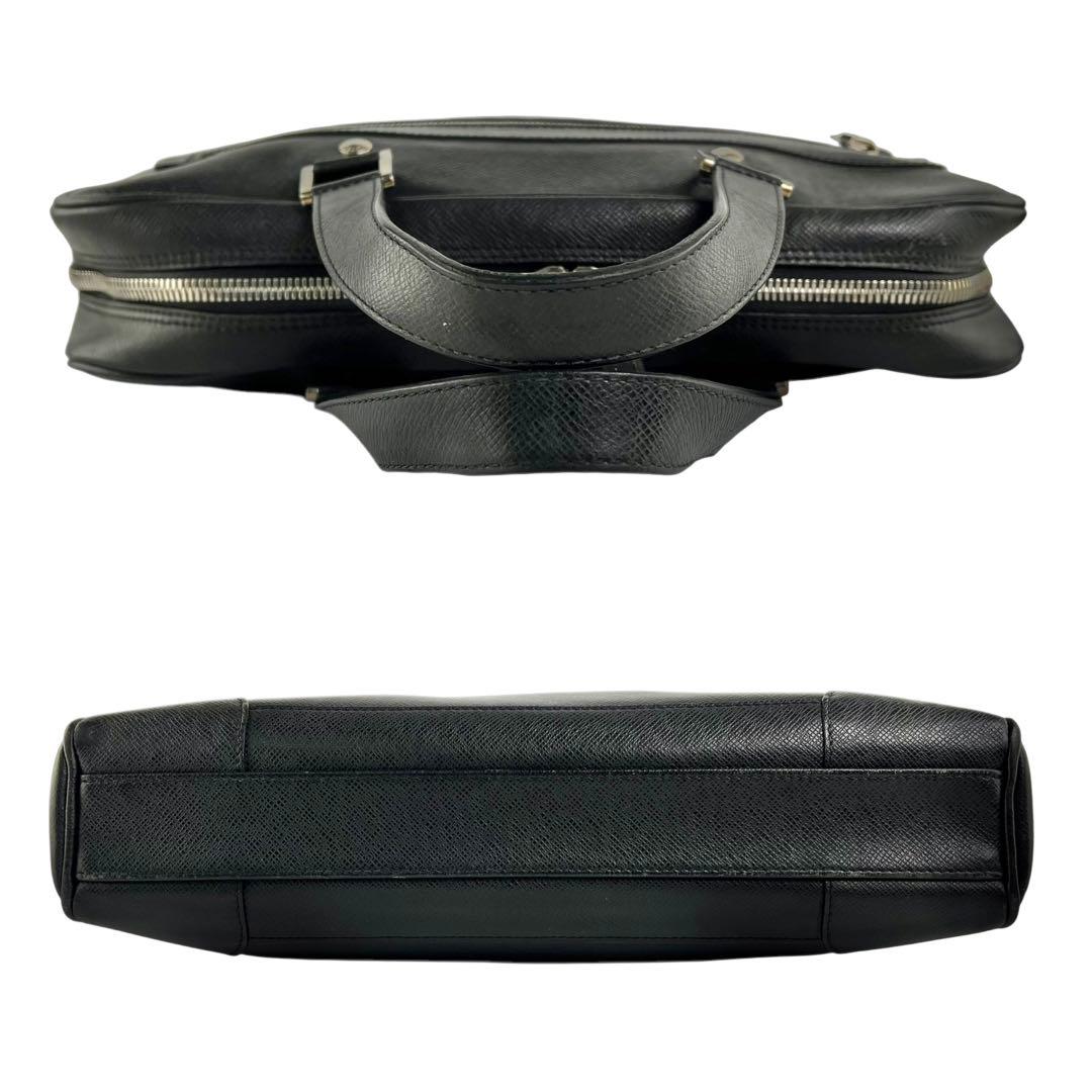 【美品】ルイヴィトン　タイガ　ビジネスバッグ　トート　レザー　黒　ハンド