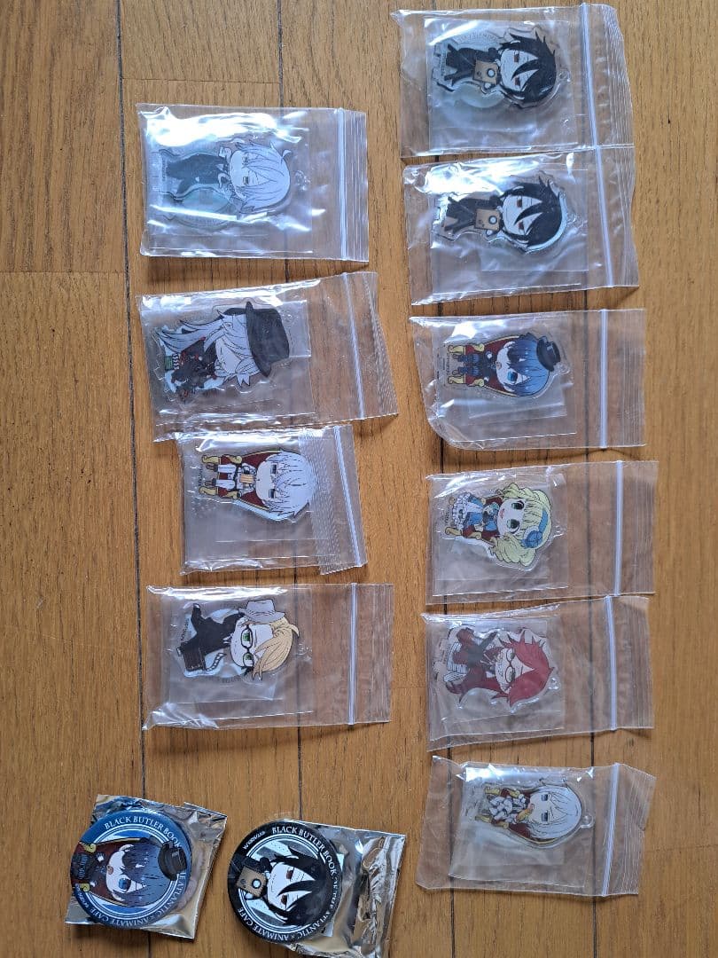 劇場版 黒執事 アニメイトカフェ アクリルスタンド＆缶バッジセット