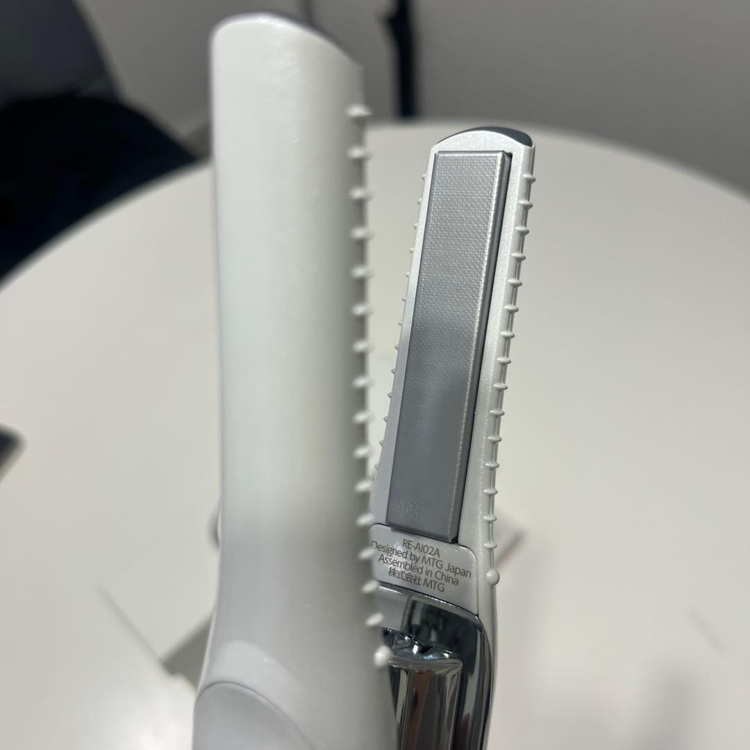 リファ フィンガーアイロン　ホワイト