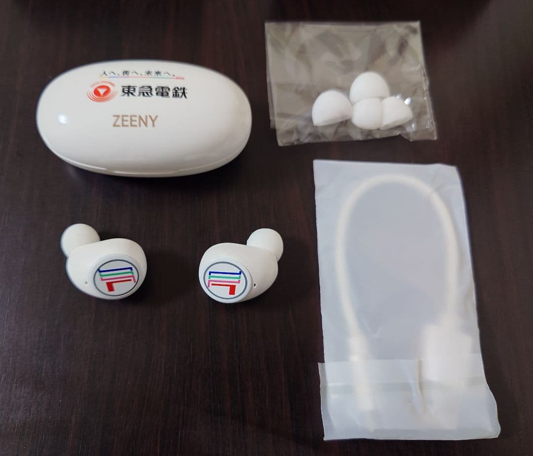 東急電鉄 ZEENY Lights NAIN コラボ ワイヤレスイヤホン