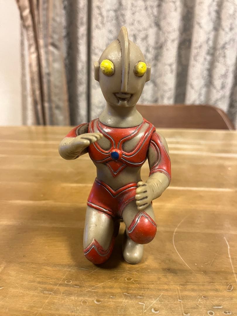 帰ってきたウルトラマン当時物　ぜんまい式