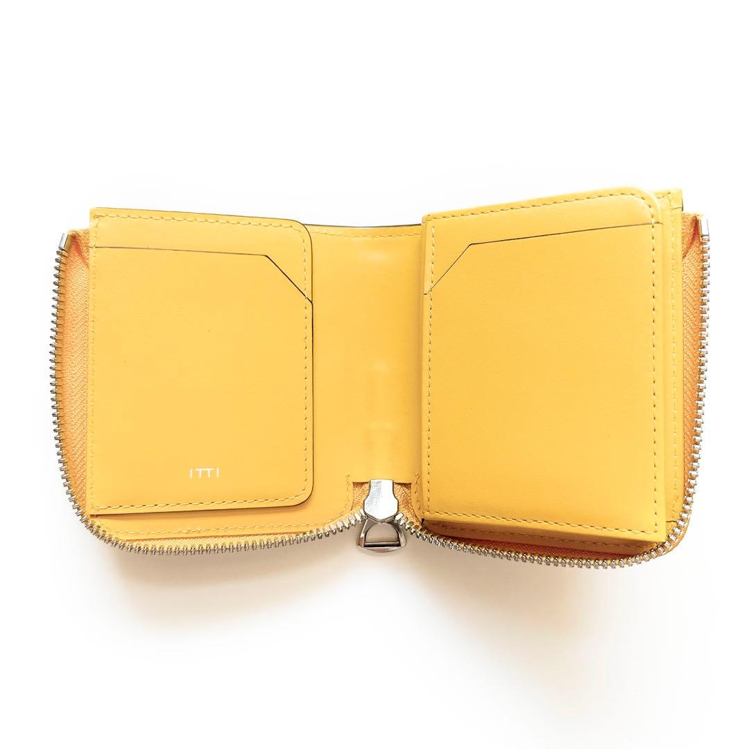 【美品】ITTI イッチ　コンパクトウォレット　二つ折り財布　レザー　イエロー