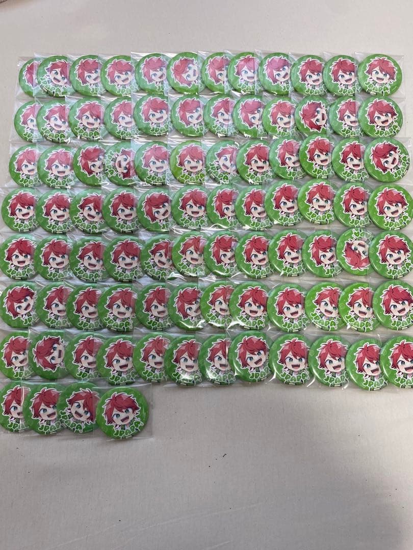 カラフルピーチ からぴち 2023缶バッジ　88個