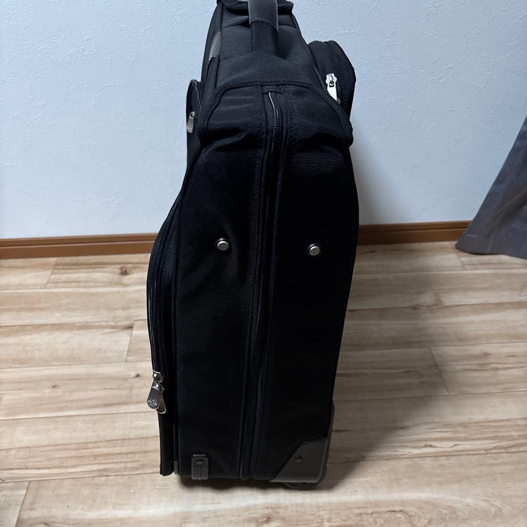 JAL ガーメントケース　スーツケース　2輪　未使用　最安値