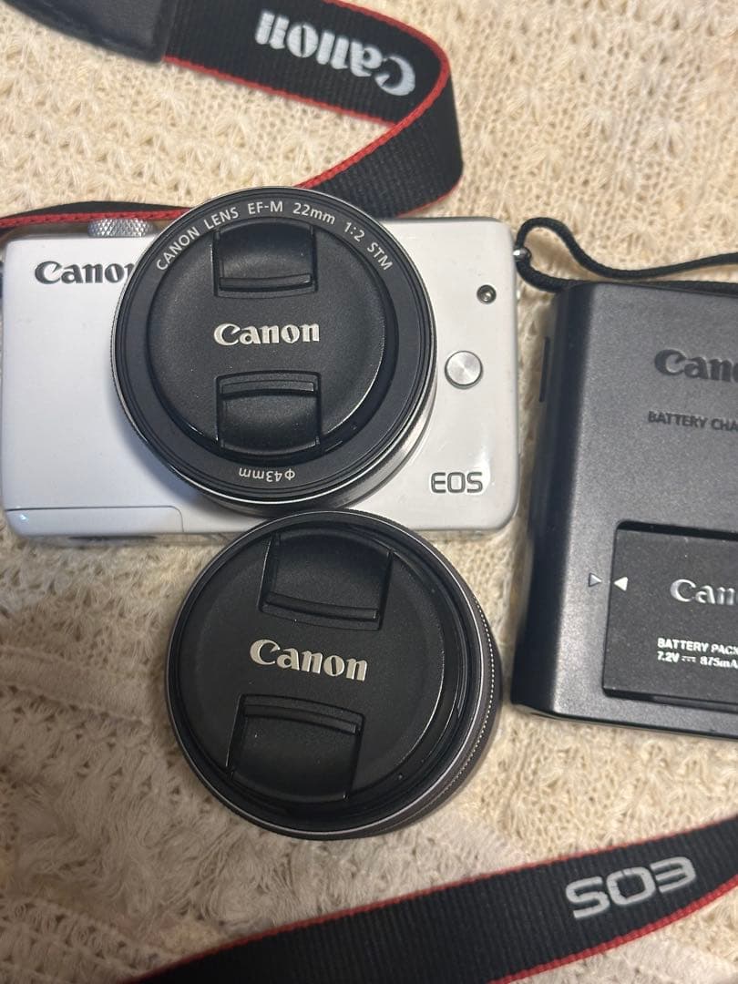Canon EOS ミラーレスカメラセット（ダブルレンズセット）