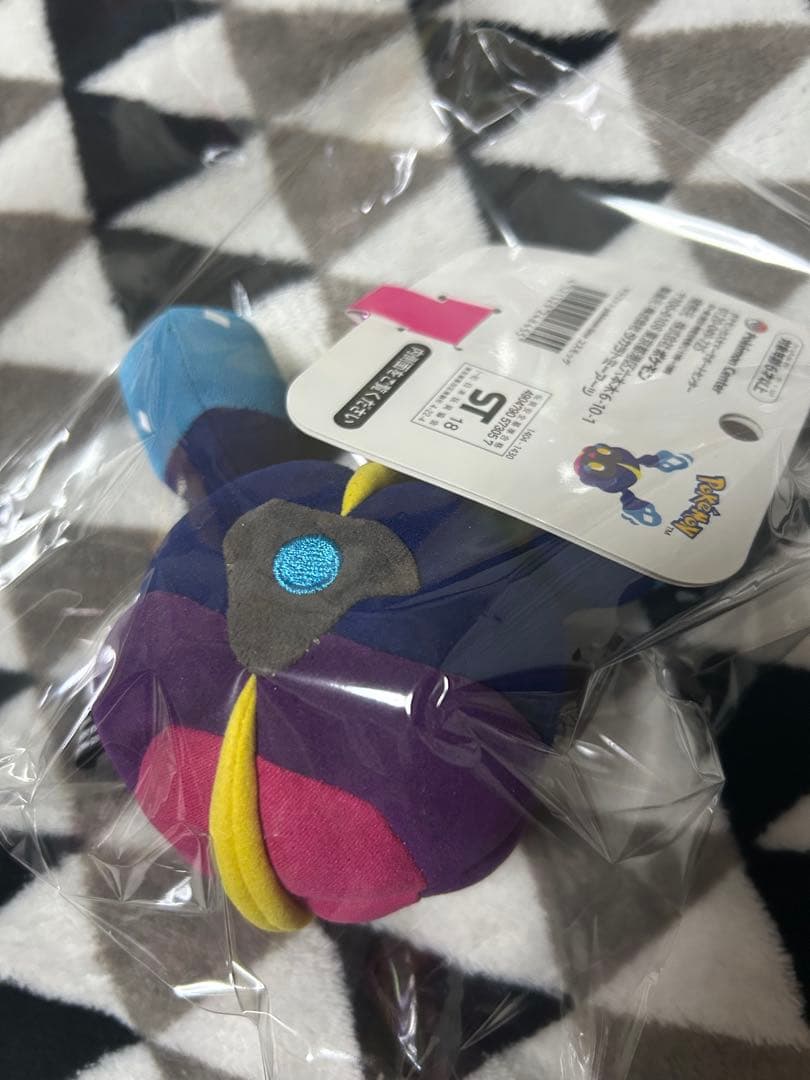 へんしんメタモン　リーフィア バニプッチぬいぐるみ