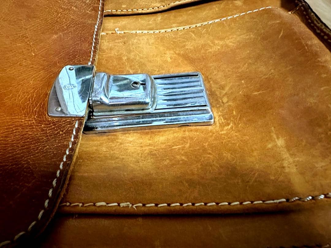 ［ドイツ・OFFERMANN製］皮革カバン　将校カバン代用品