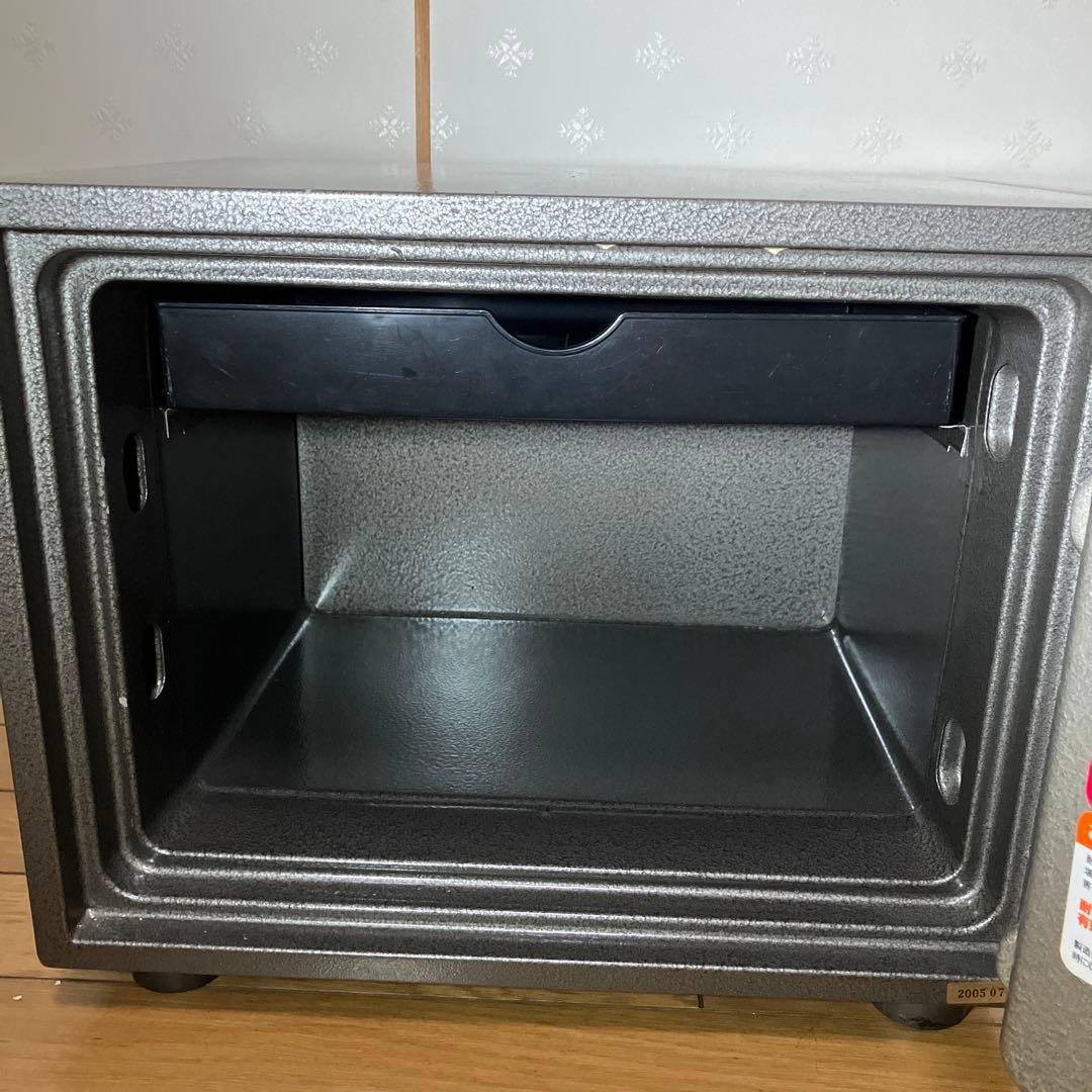 耐火金庫　Diamond Safe ダイヤセーフ 金庫2キータイプDW30-1