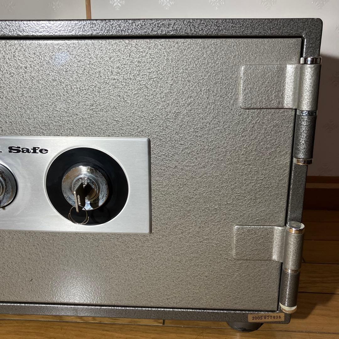 耐火金庫　Diamond Safe ダイヤセーフ 金庫2キータイプDW30-1