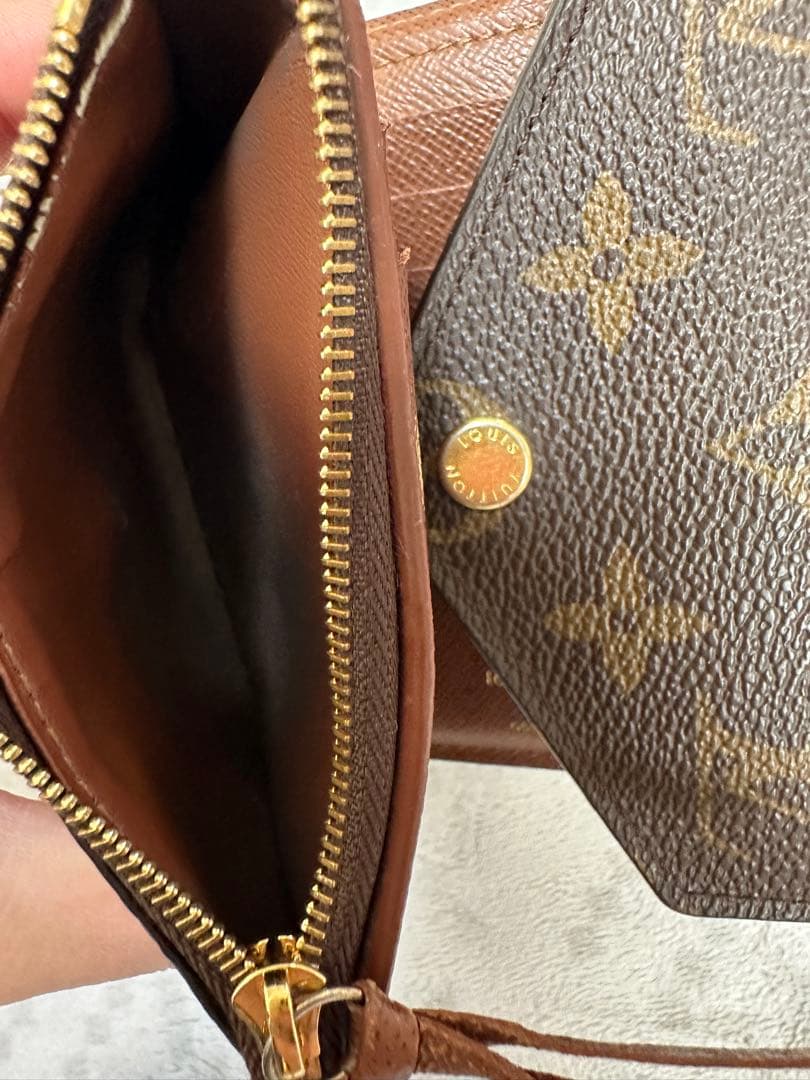Louis Vuitton 三つ折り財布 モノグラム　ヴィトン財布