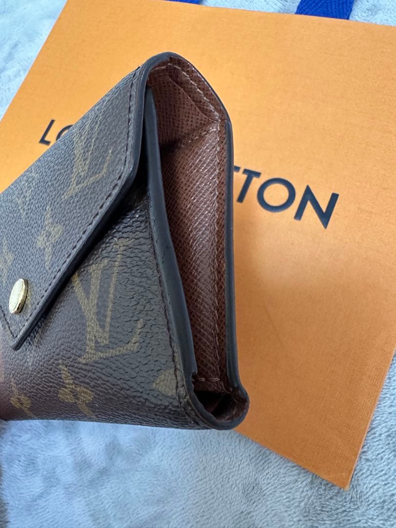 Louis Vuitton 三つ折り財布 モノグラム　ヴィトン財布