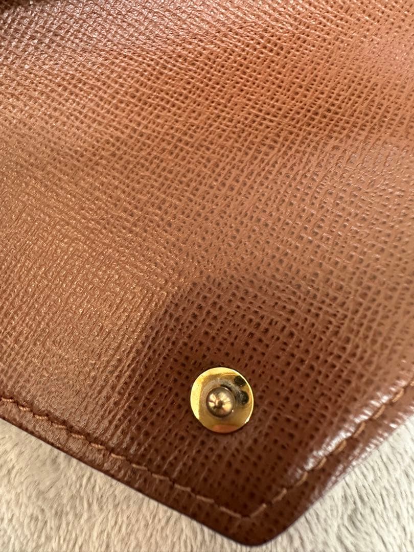 Louis Vuitton 三つ折り財布 モノグラム　ヴィトン財布