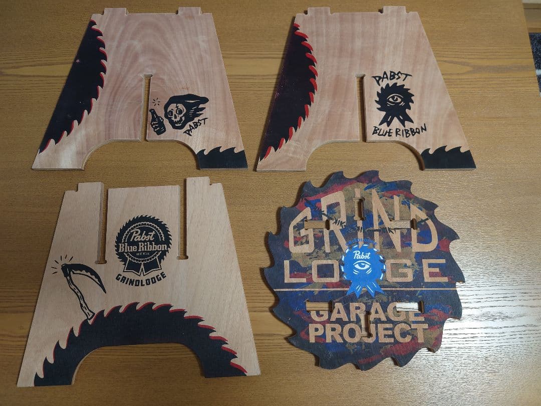 最終値下げGRINDLODGE × PabstBlueRibbon 木製スツール