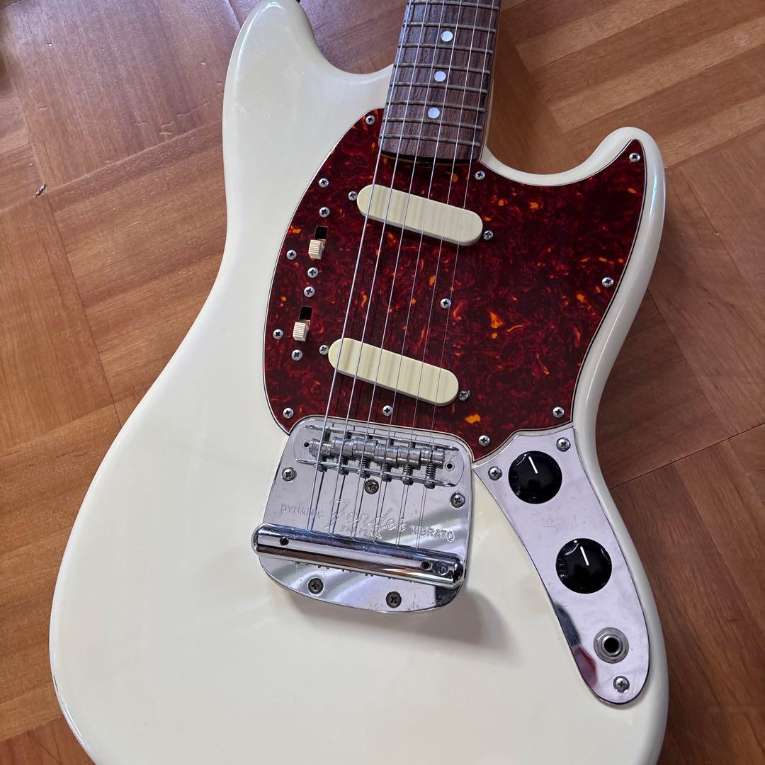 Fender Japan Mustang、Uシリアル（2010〜2012年頃）