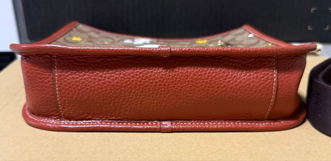 正規品Coach x スヌーピー ショルダーバッグ