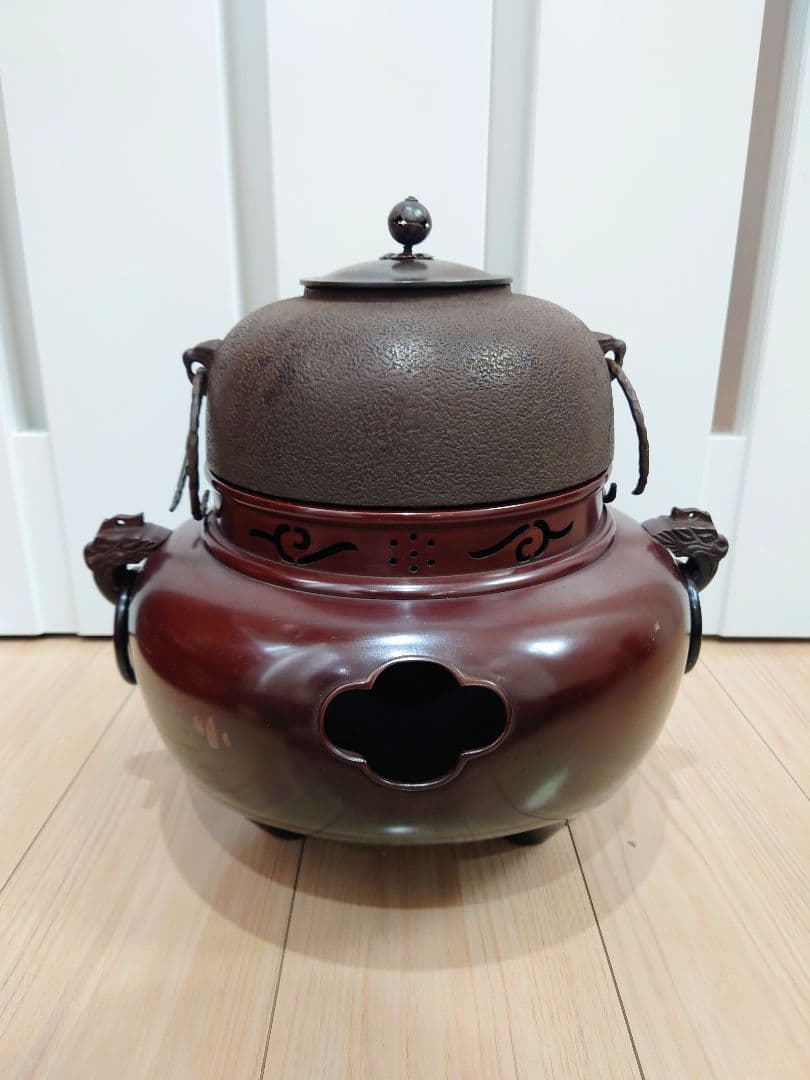 茶道具　朝鮮風呂釜　唐銅風呂・鉄釜