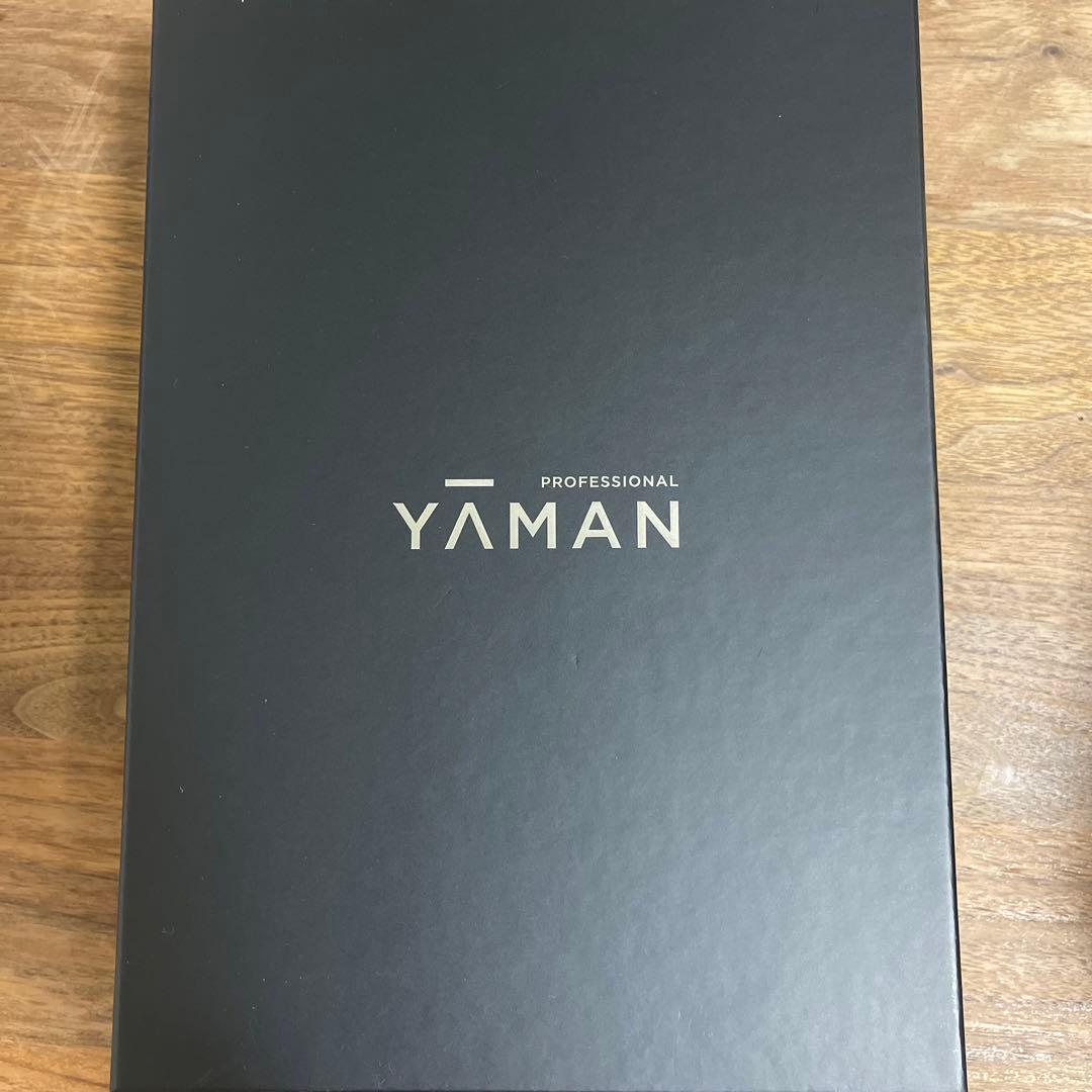 ヤーマン　ヴェーダスカルプブラシ　BS for Salon PSM-110B