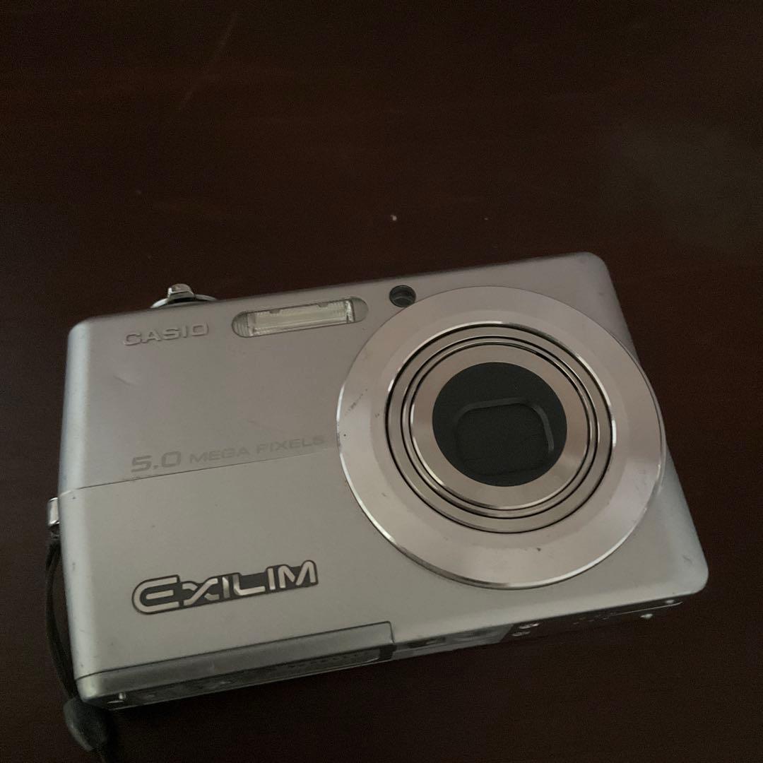 デジタルカメラ Casio EXILIM EX-Z500