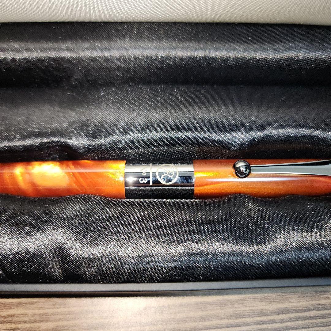 ロメオナンバー3/ROMEO No.3ボールペン細軸　色 : イタリアンアンバー