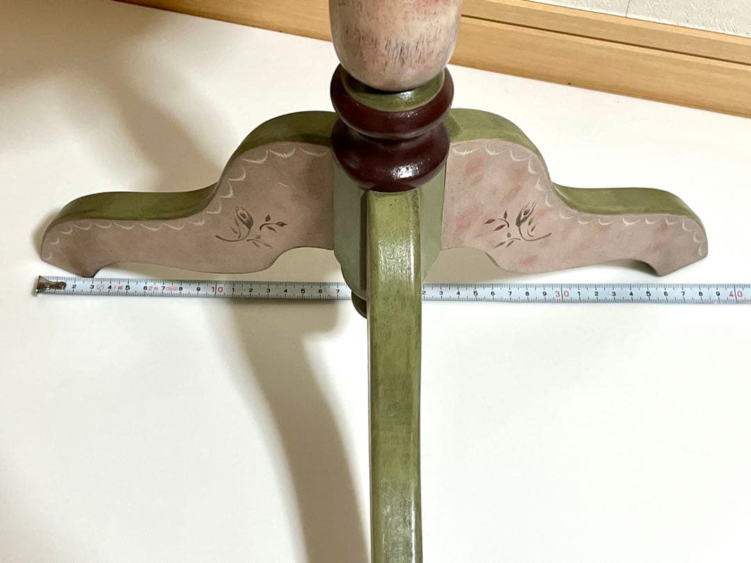 ワインテーブル サイドテーブル カフェテーブル バラ 木製 ねこ足3本足