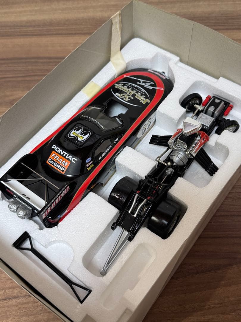 ムーンアイズ　Jim Dunn 50th ファニーカー ミニカー 1/24