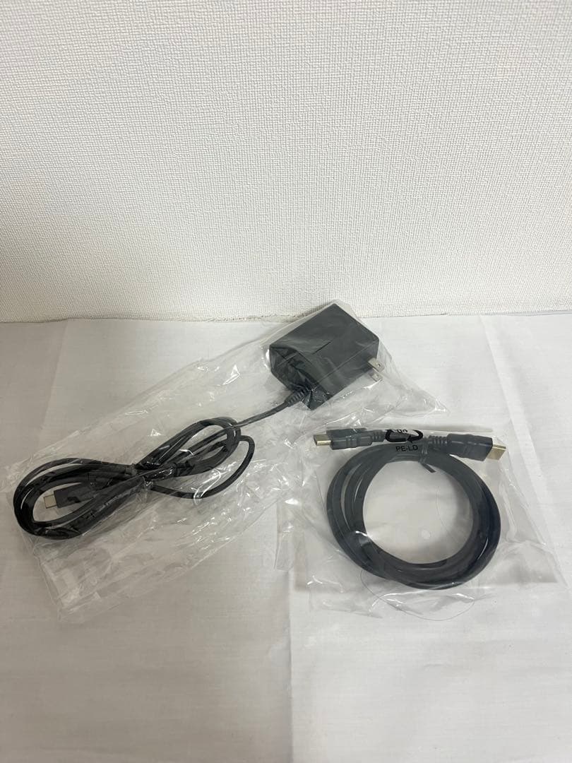 【美品】 Nintendo SWITCH 本体 ネオンブルー、ネオンレッド