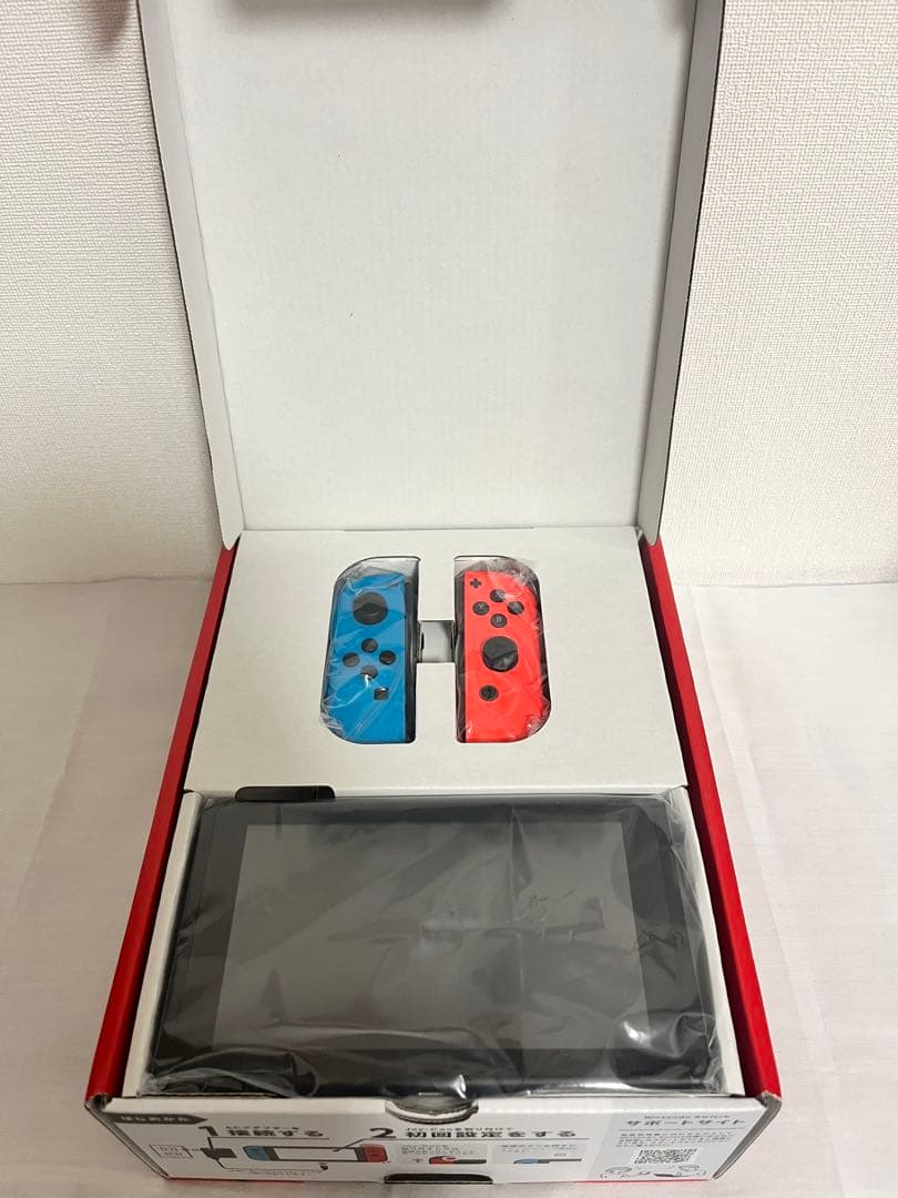 【美品】 Nintendo SWITCH 本体 ネオンブルー、ネオンレッド
