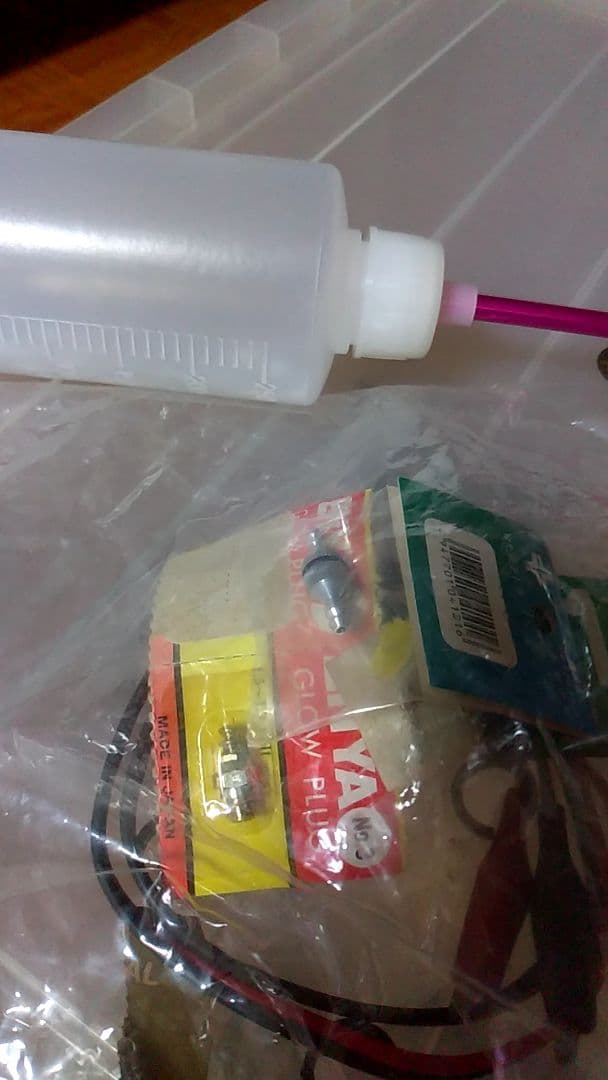 京商　エンジンラジコン