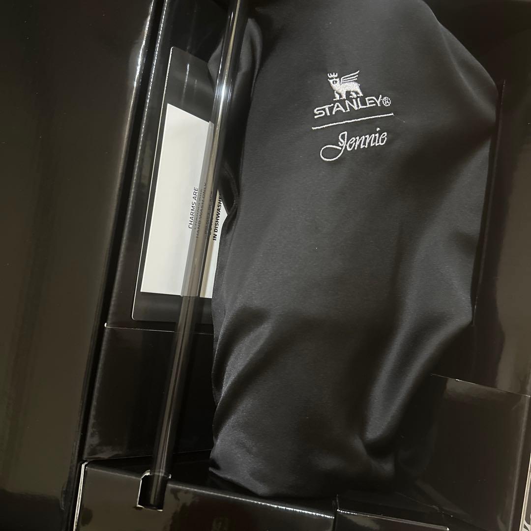 韓国限定　Stanley1913 x JENNIE スタンレー　ジェニコラボ