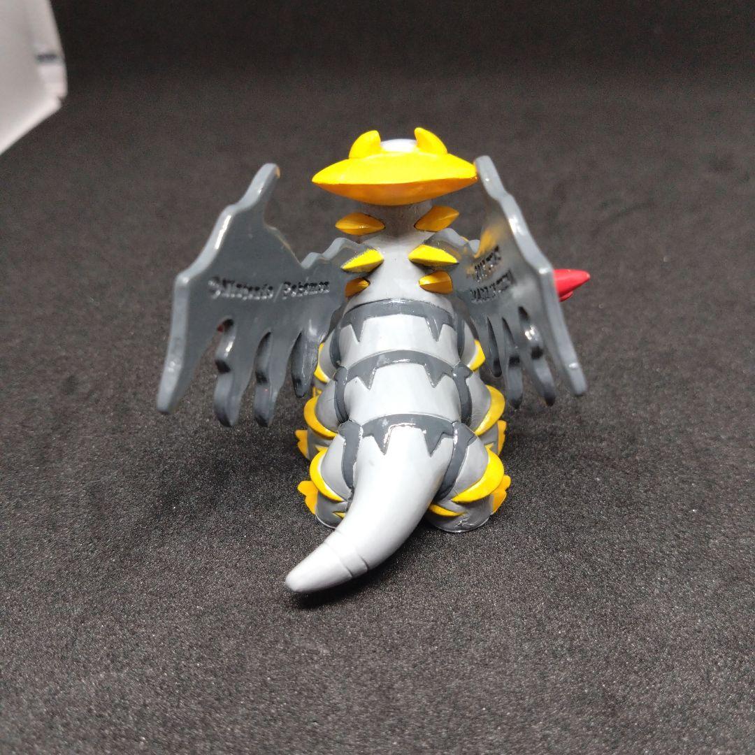 ギラティナ　ポケモン　モンコレ　2007　初期　フィギュア　匿名配送