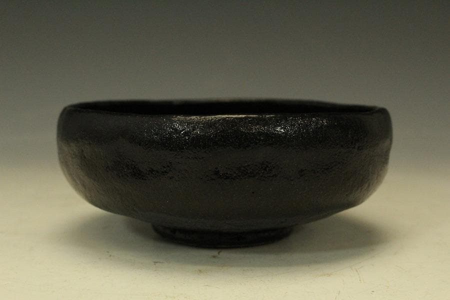 大特価 茶道具 楽焼 黒楽平茶碗 在銘 作家物 未使用 763