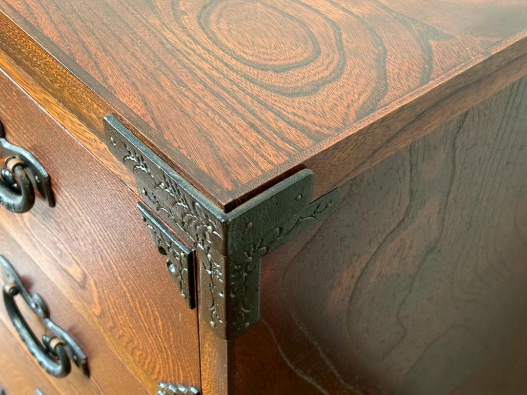 美品　岩谷堂箪笥　欅　4段チェスト　鍵付き