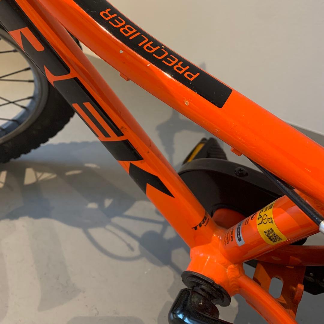 子供用自転車 16インチ 身長99-117cm オレンジ　TREK