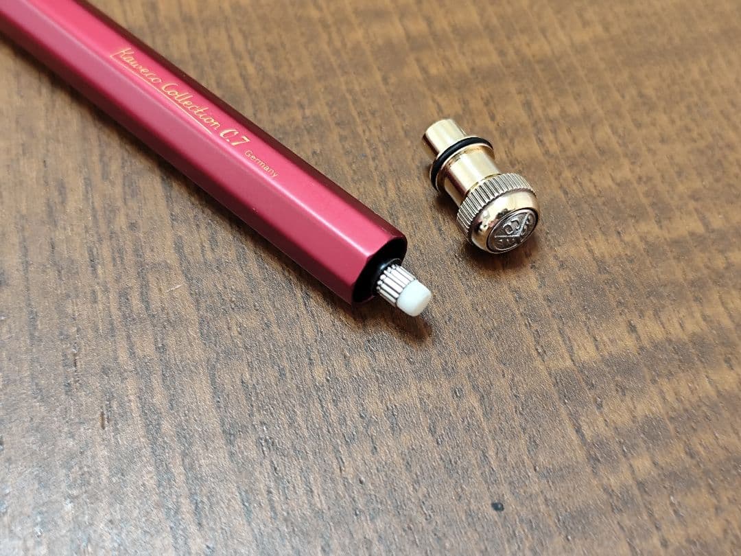 カヴェコスペシャルレッド 0.7㎜　　検索　野原工芸　工房楔　s20