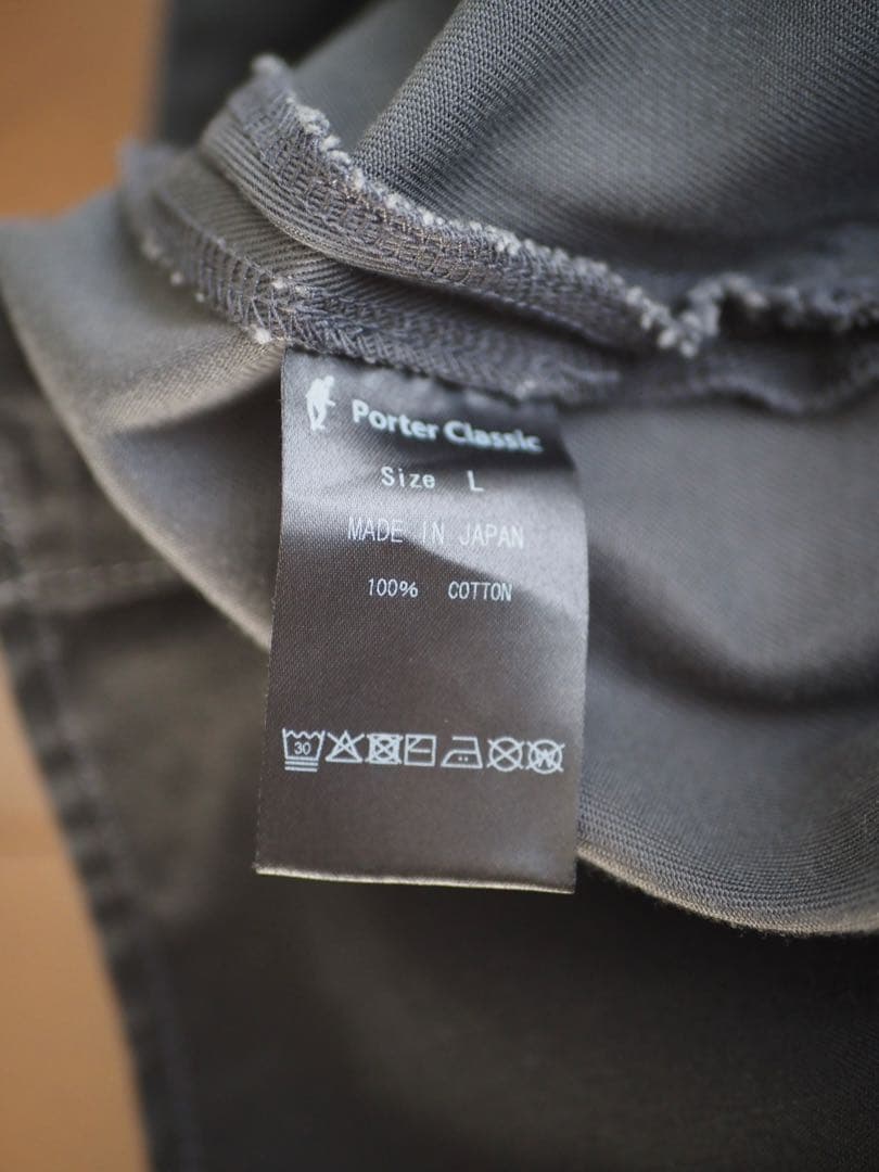 PORTER CLASSIC GENE KELLY CHINOS タグ付き