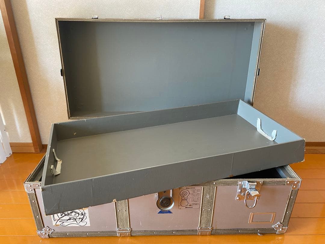 KOWA アルミ製シルバートランク(鍵付き)