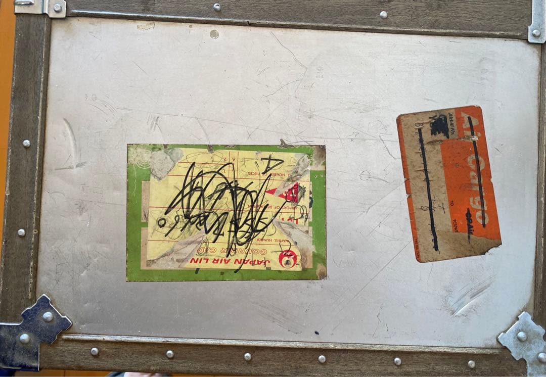 KOWA アルミ製シルバートランク(鍵付き)