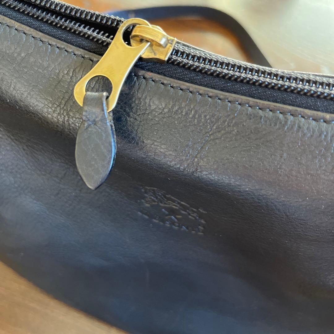 イルビゾンテバッグIL BISONTE 三日月 2wayショルダー バッグＬ