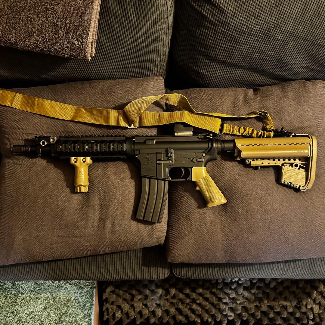 東京マルイ 次世代電動ガン M4 CQB-R/フラット・ダークアース