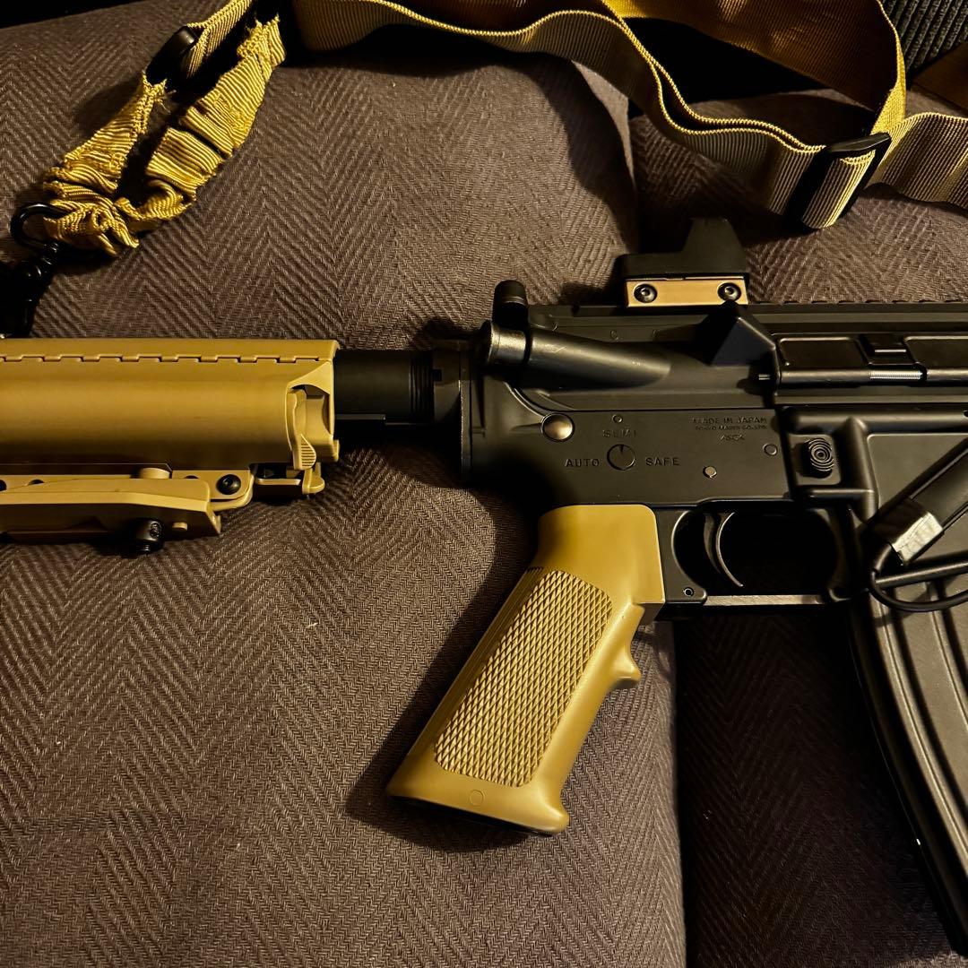 東京マルイ 次世代電動ガン M4 CQB-R/フラット・ダークアース