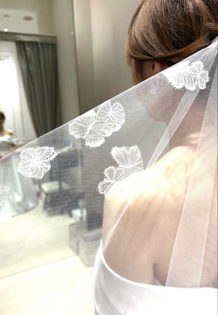 【m】ウエディング　ベール　ロングベール　トリート