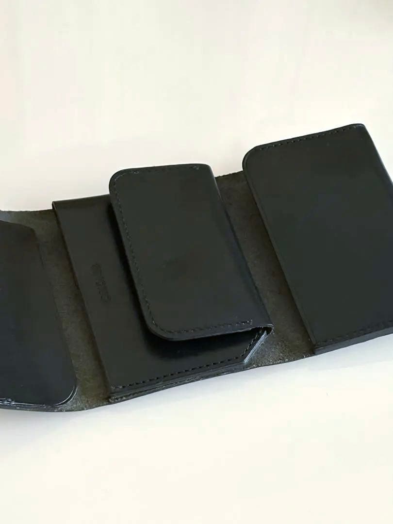 ORIONIS ブラックミニ財布(Compact Trifold Wallet)