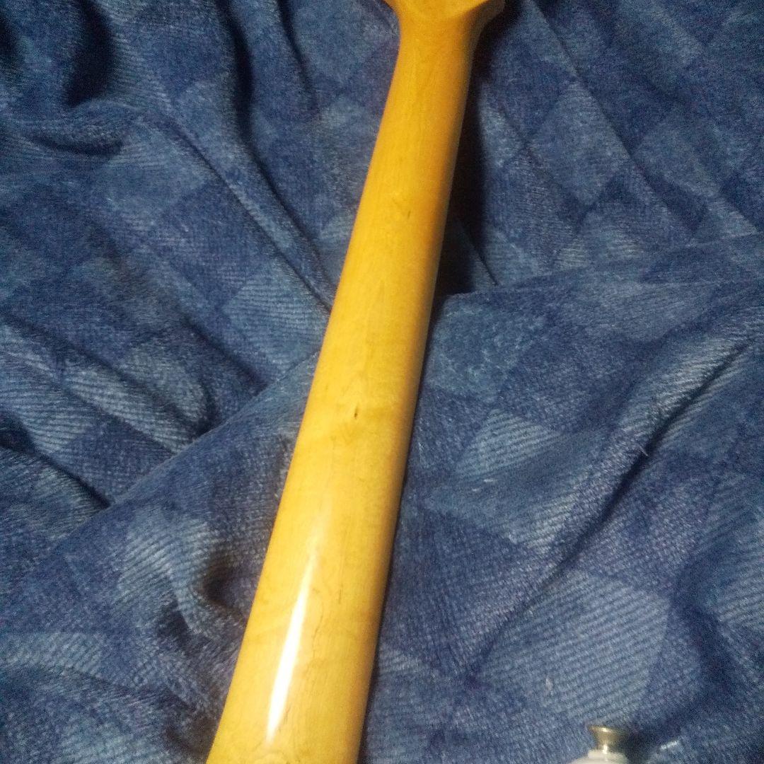 FERNANDES ホワイトエレキギター