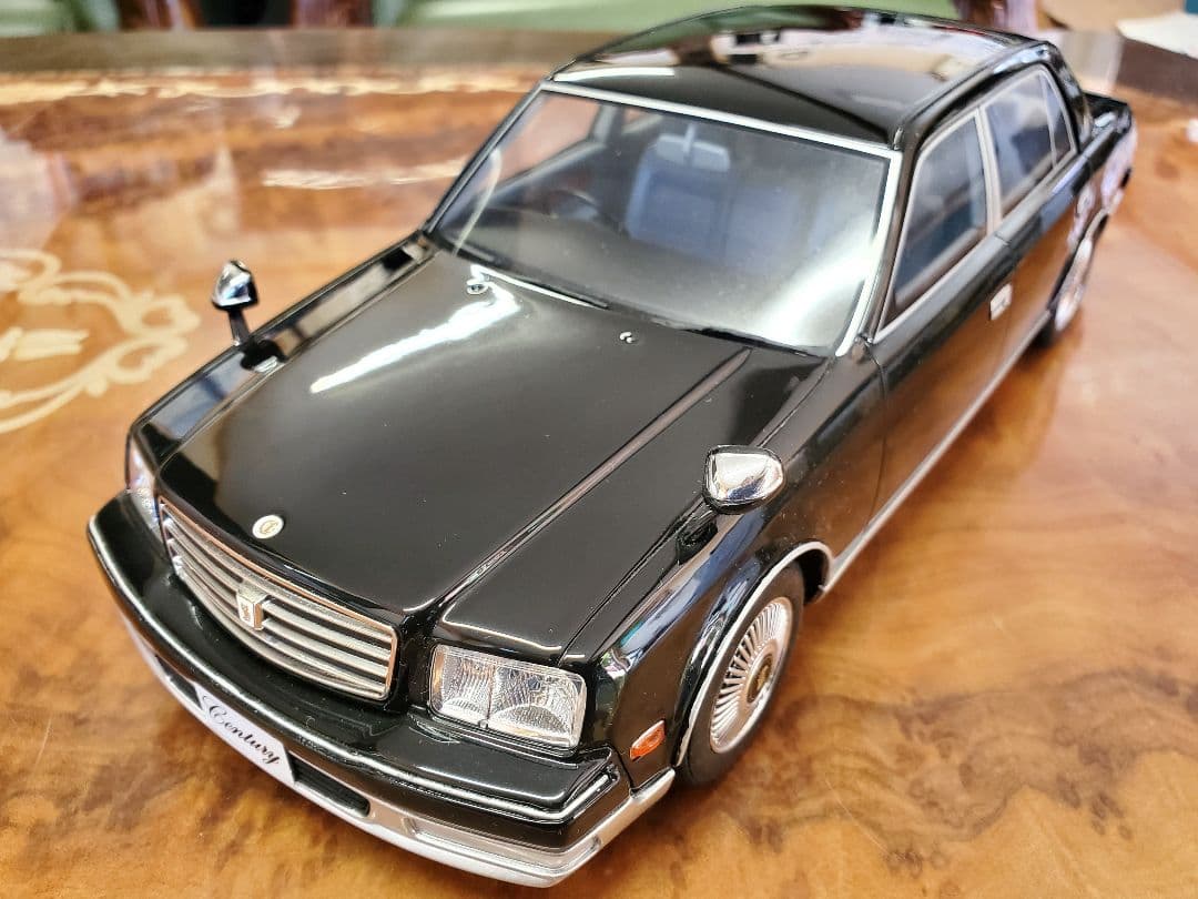 希少な京商サムライ　センチュリー1/18 702台限定299台目　GZG50
