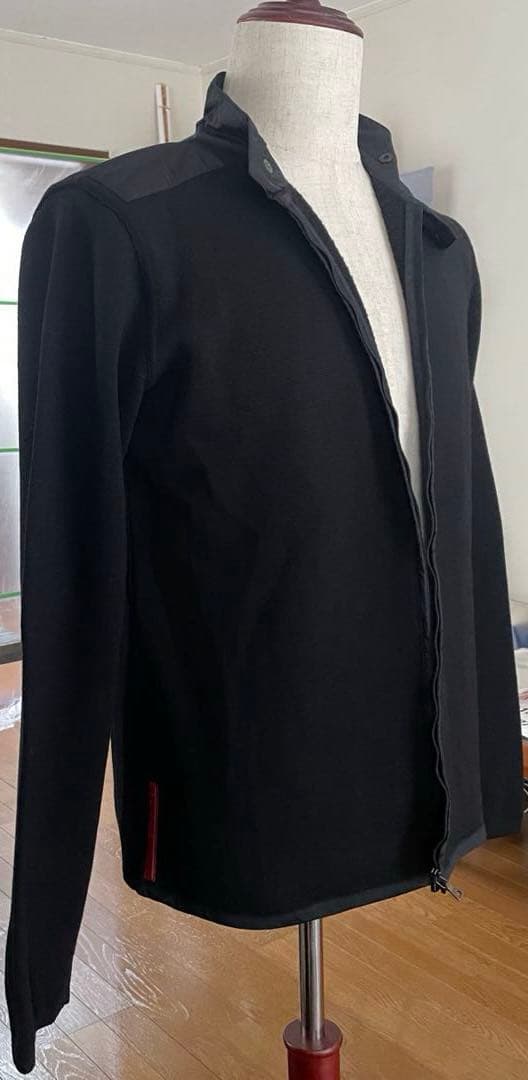 PRADA プラダ　ニット　ジャケット　メンズ　アウター